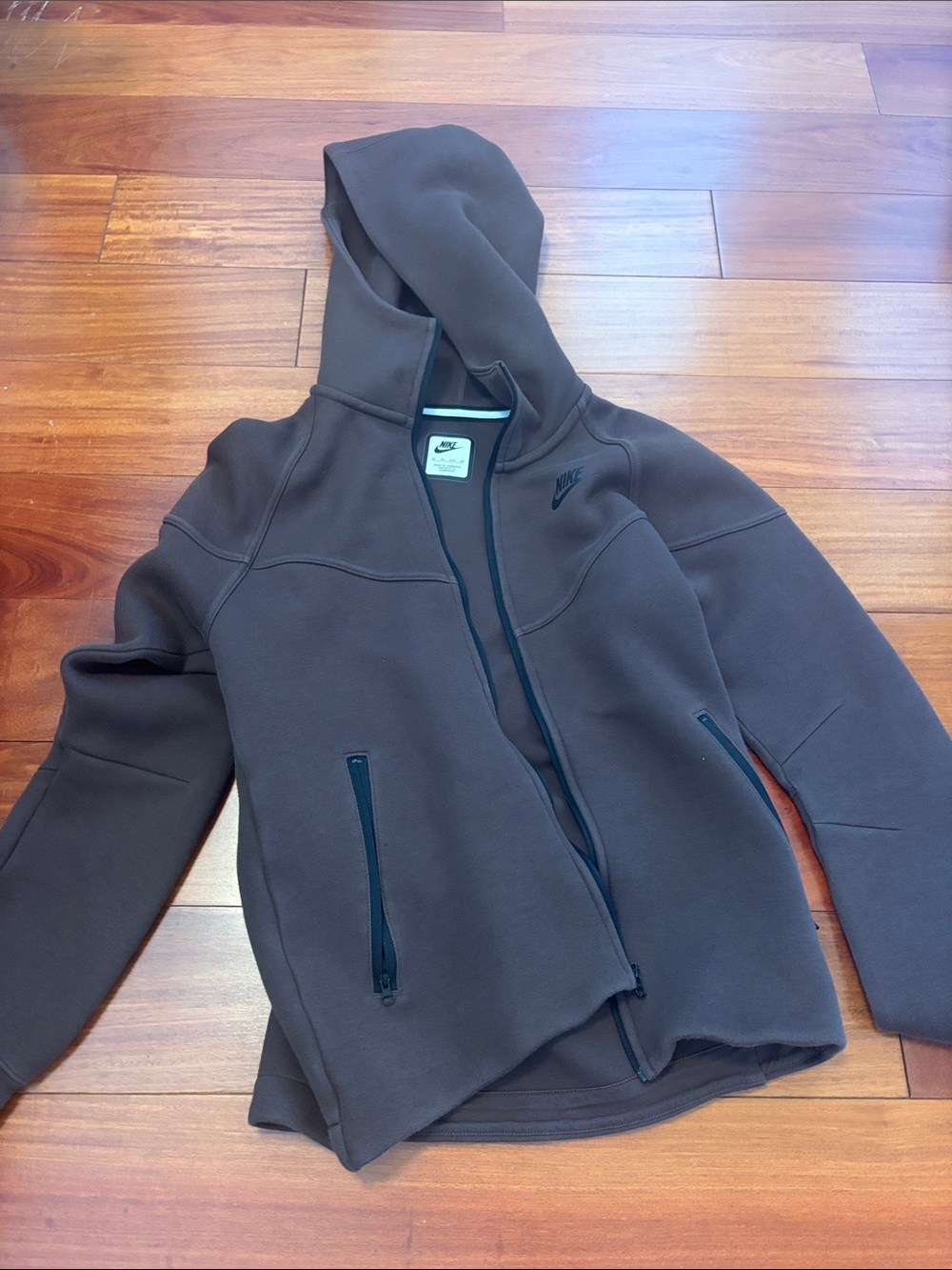 Nike Tech Brown Hooded Zip-Up Jacket with Black Accents XS Women’s